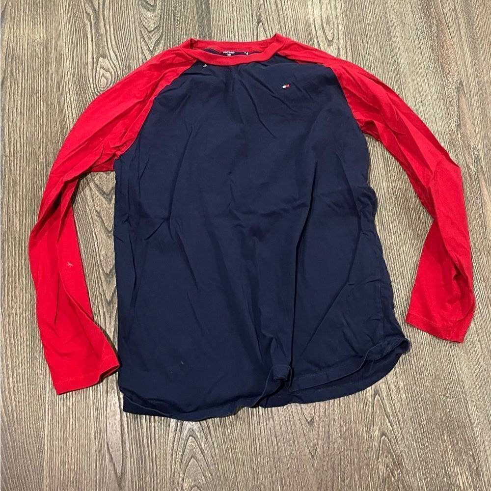 Tommy Hilfiger Boys Long Raglan Sleeve T-Shirt Crewneck Cotton Blue Red Size XL